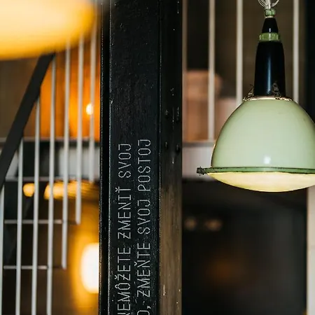 Smaltovna Lofty Apartment